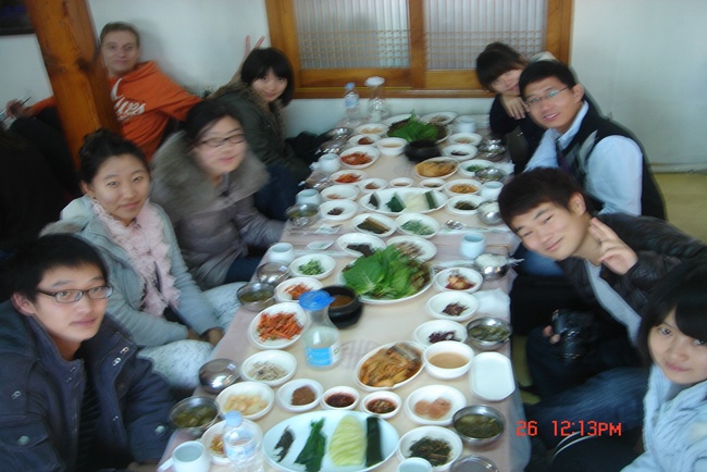 Tour to Gyeongju with Fall 2011 exchange students 관련 이미지입니다